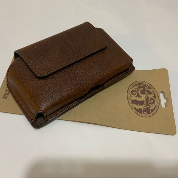 3D Belt Co. Dark Brown TEXTURED CELL PHONE CASE w/ Magnetic closure Metal clip - Picture 4 of 8